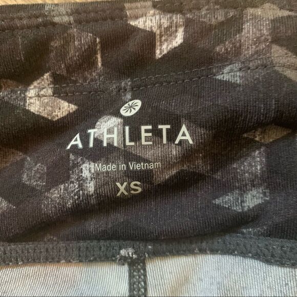 Athleta Black High Rise Leggings with Pockets XS - Picture 2 of 6